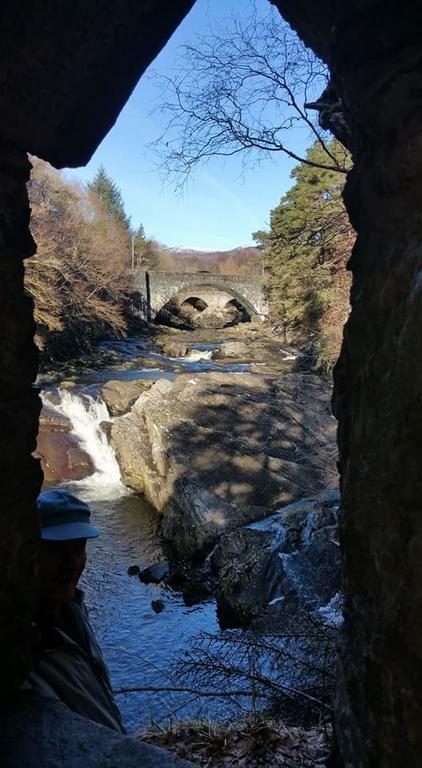 Bracarina House Bed & Breakfast & Caledonian Studio Invermoriston Exteriör bild